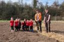 Children from
Cherrytrees
Early Childhood
Centre planted
the first trees at
the Barony
Campus