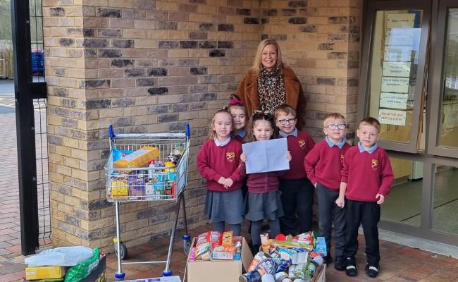 P1 pupils and staff at Bellsbank Primary School went above and beyond this festive season