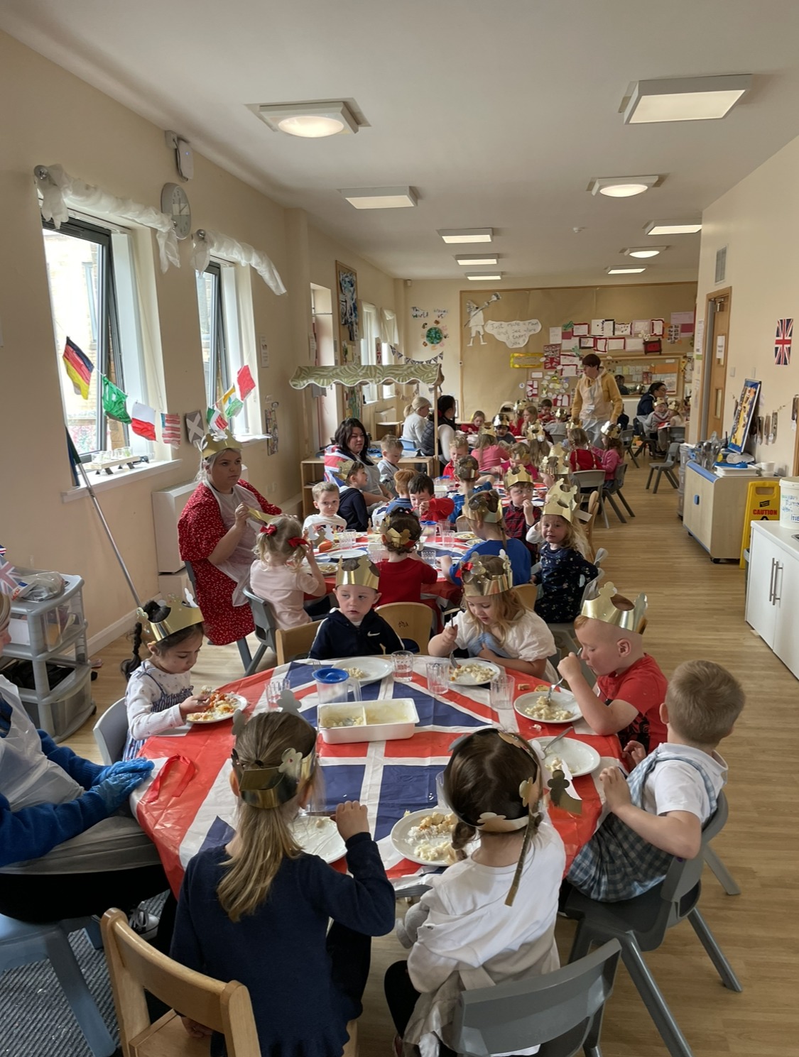 Lunch fit for a King at Auchinleck Early Childcare Centre
